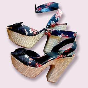 🍓Decree Floral Platform Chunky Heels 🍓